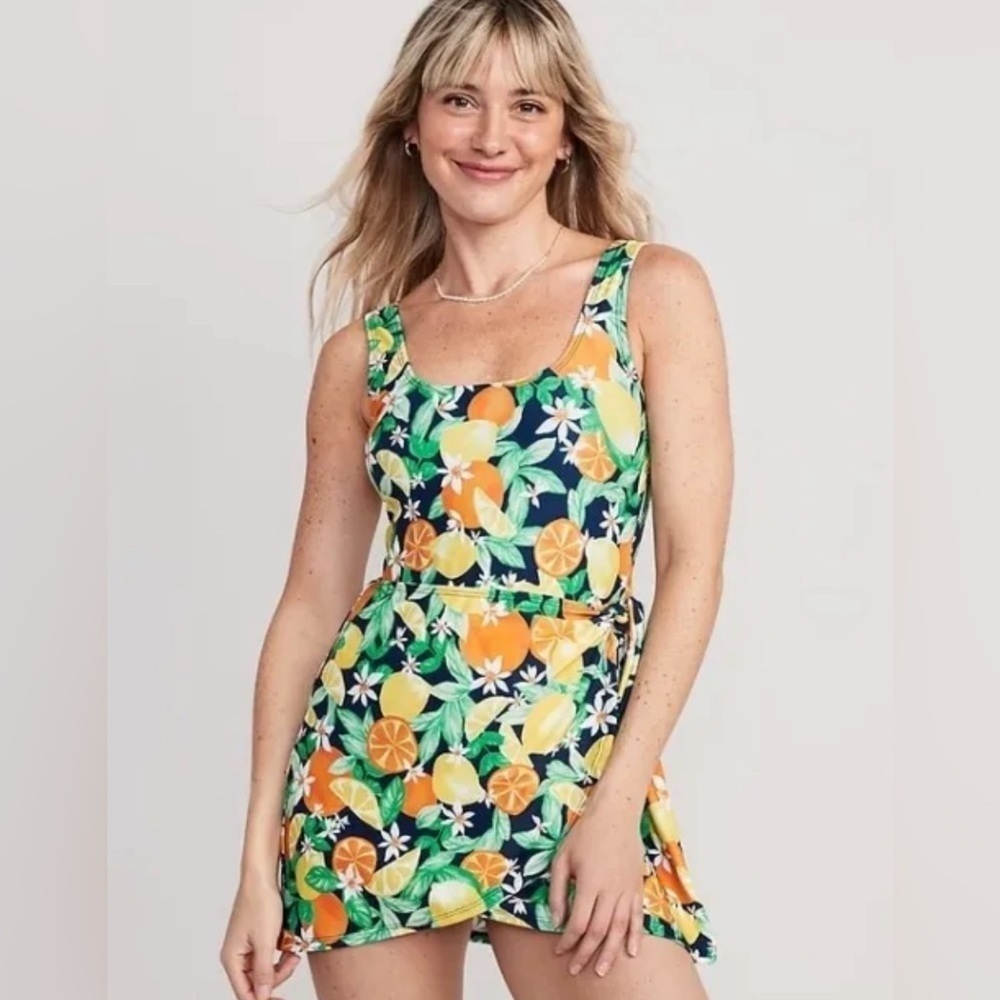 NWT Old Navy Wrap Front Swimsuit Fresh Squeezed Print Size Small.
